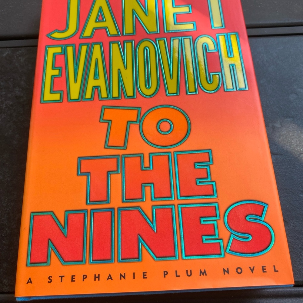 To The Nines Hardcover Book By Janet Evanovich